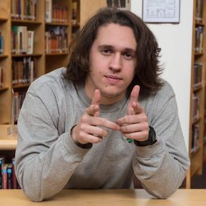 Meet your Posher, Riley